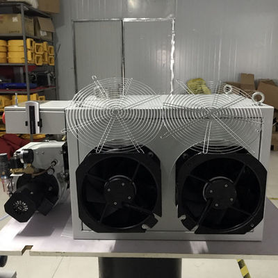 エネルギー節約 小型オイル燃焼ヒーター 30 - 60 Kw 0.8 Mpa 作業圧
